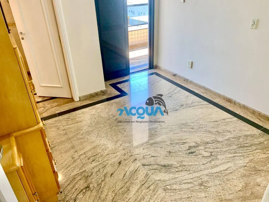 Foto 5 de Apartamento com 3 quartos à venda, 125m2 em Guaruja - SP