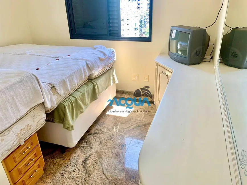 Foto 8 de Apartamento com 3 quartos à venda, 125m2 em Guaruja - SP