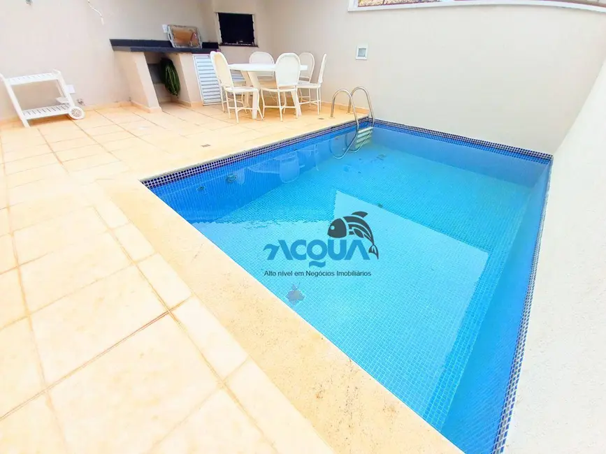 Casa de Condomínio com 5 quartos à venda, 270m2 em Enseada, Guaruja - SP - imagem 3 Foto 3 de Casa de Condomínio com 5 quartos à venda, 270m2 em Enseada, Guaruja - SP