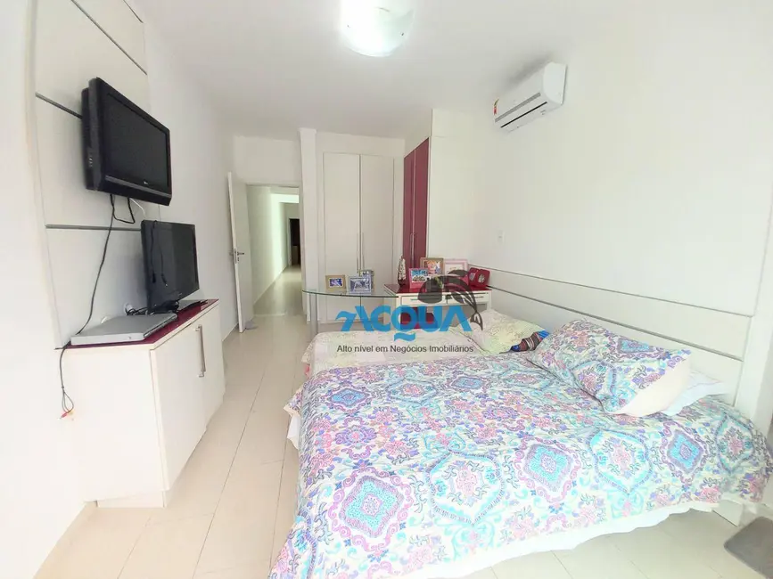 Casa de Condomínio com 5 quartos à venda, 270m2 em Enseada, Guaruja - SP - imagem 6 Foto 6 de Casa de Condomínio com 5 quartos à venda, 270m2 em Enseada, Guaruja - SP