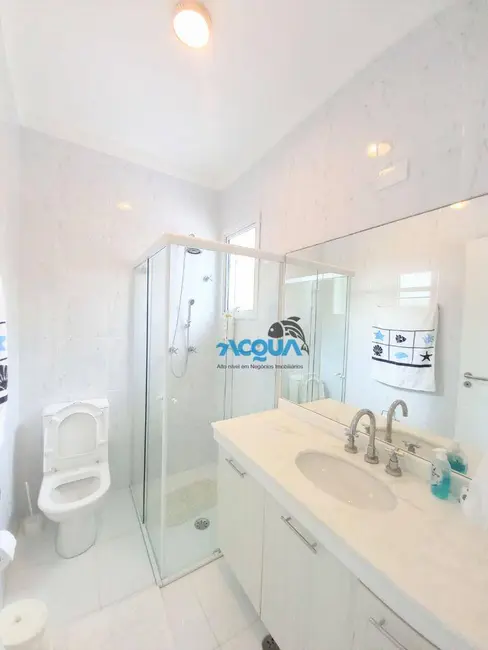 Casa de Condomínio com 5 quartos à venda, 270m2 em Enseada, Guaruja - SP - imagem 7 Foto 7 de Casa de Condomínio com 5 quartos à venda, 270m2 em Enseada, Guaruja - SP