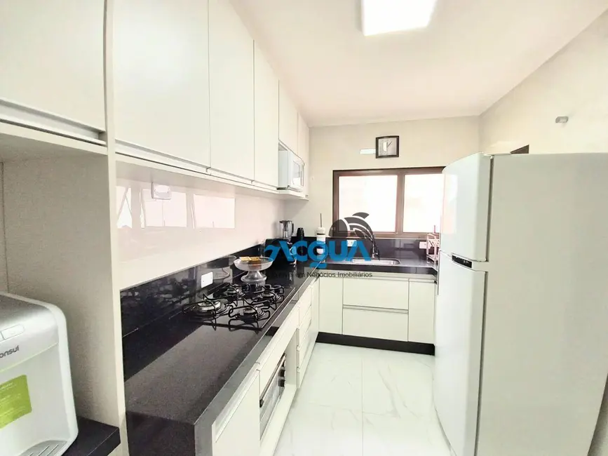 Foto 3 de Apartamento com 4 quartos à venda, 105m2 em Vila Alzira, Guaruja - SP