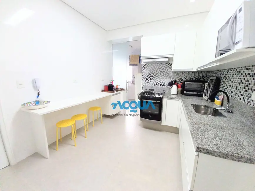 Apartamento com 4 quartos à venda, 127m2 em Pitangueiras, Guaruja - SP - imagem 4 Foto 4 de Apartamento com 4 quartos à venda, 127m2 em Pitangueiras, Guaruja - SP