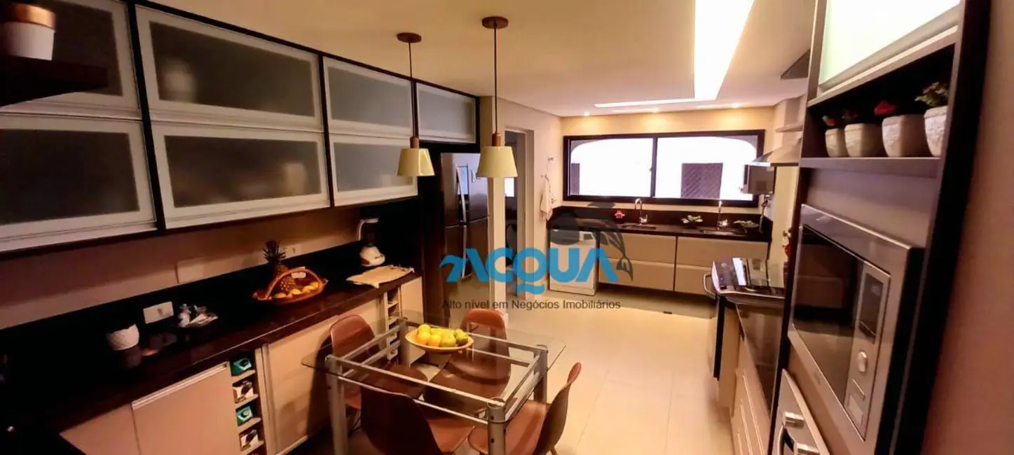 Foto 3 de Apartamento com 3 quartos à venda, 288m2 em Barra Funda, Guaruja - SP