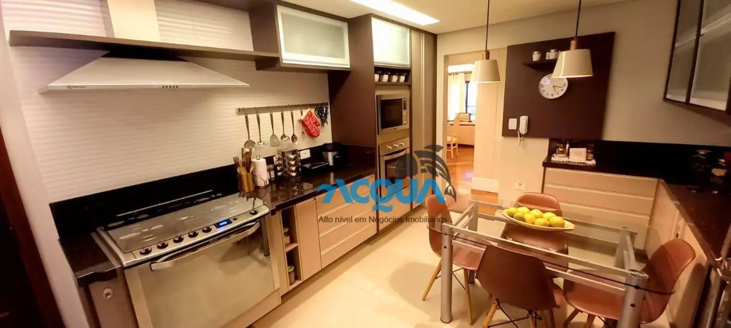 Foto 4 de Apartamento com 3 quartos à venda, 288m2 em Barra Funda, Guaruja - SP