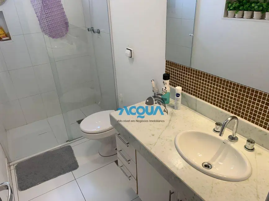 Foto 7 de Apartamento com 4 quartos à venda, 150m2 em Guaruja - SP