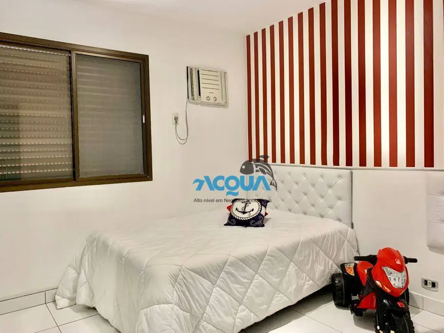 Foto 5 de Apartamento com 4 quartos à venda, 150m2 em Guaruja - SP
