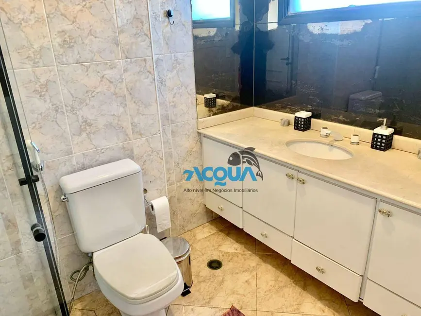 Cobertura com 3 quartos à venda, 285m2 em Guaruja - SP - imagem 9 Foto 9 de Cobertura com 3 quartos à venda, 285m2 em Guaruja - SP