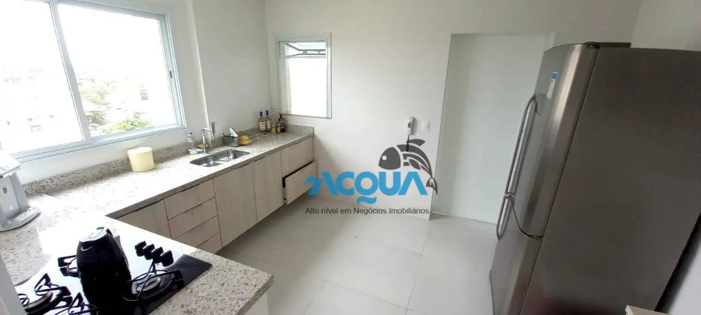 Foto 3 de Apartamento com 3 quartos à venda, 145m2 em Guaruja - SP