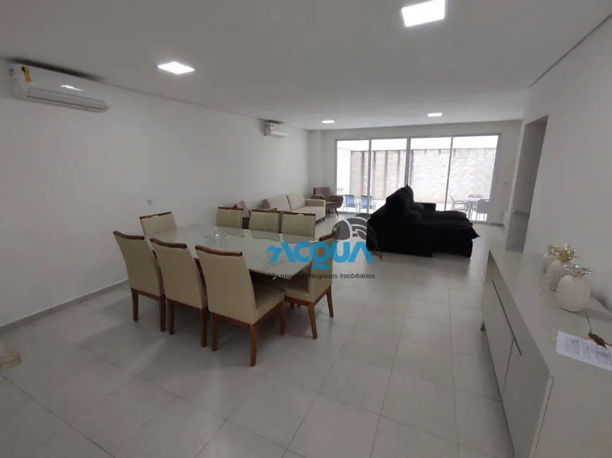 Foto 1 de Casa de Condomínio com 4 quartos à venda, 315m2 em Jardim Três Marias, Guaruja - SP