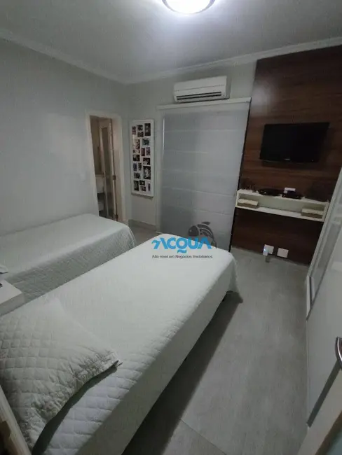 Foto 3 de Apartamento com 3 quartos à venda, 160m2 em Guaruja - SP