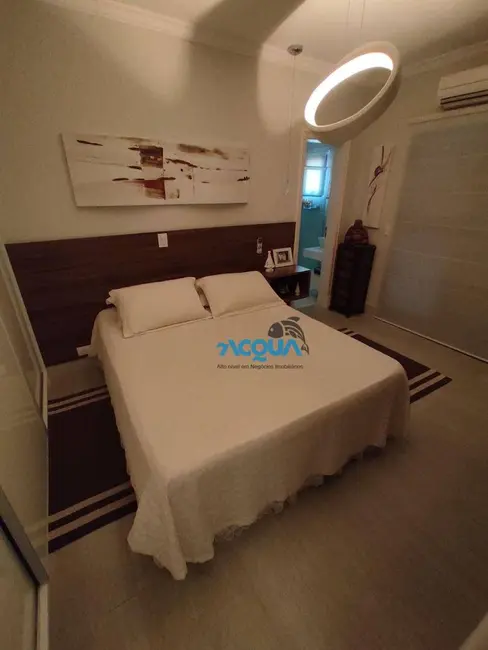 Foto 5 de Apartamento com 3 quartos à venda, 160m2 em Guaruja - SP