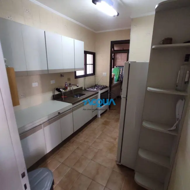 Cobertura com 3 quartos à venda, 225m2 em Guaruja - SP - imagem 2 Foto 2 de Cobertura com 3 quartos à venda, 225m2 em Guaruja - SP