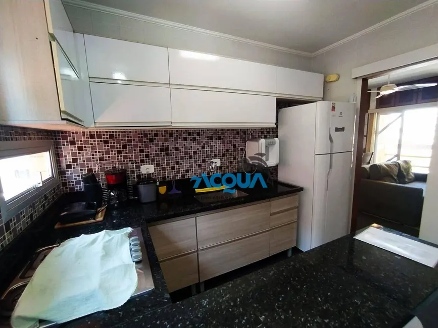 Apartamento com 2 quartos à venda, 70m2 em Guaruja - SP - imagem 3 Foto 3 de Apartamento com 2 quartos à venda, 70m2 em Guaruja - SP