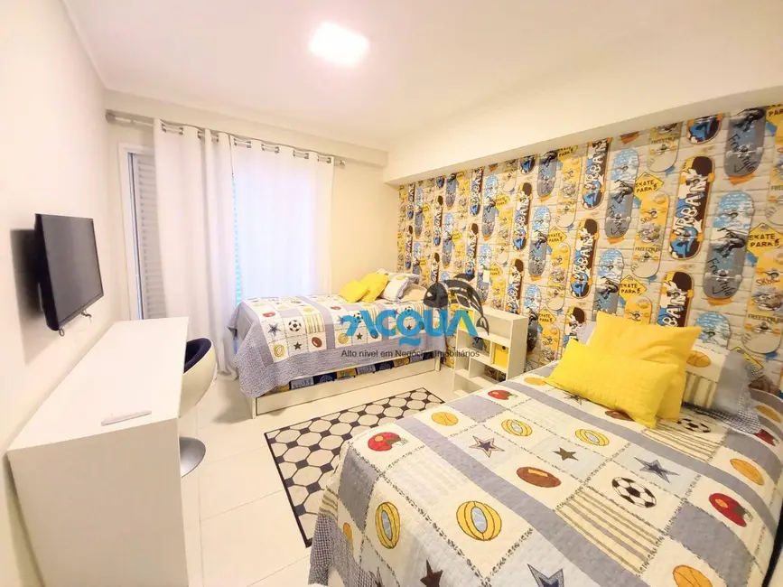 Foto 6 de Apartamento com 4 quartos à venda, 170m2 em Guaruja - SP