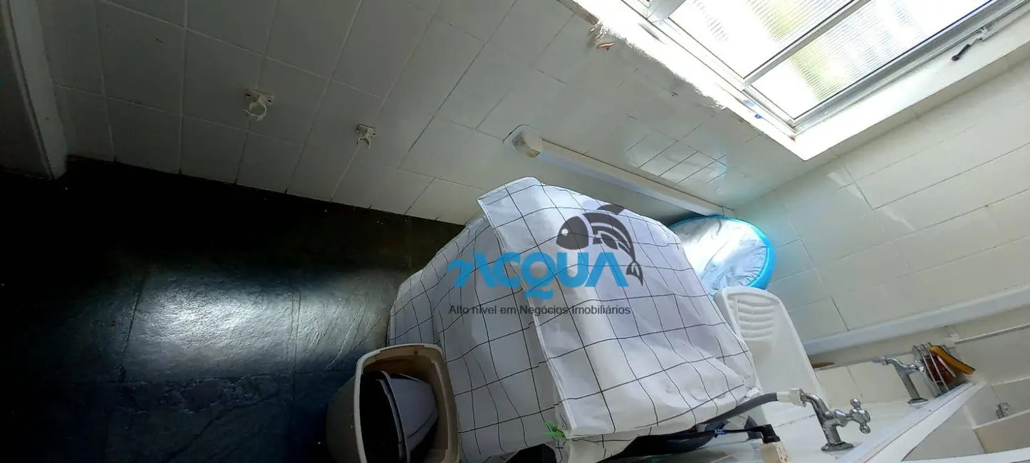 Foto 8 de Apartamento com 2 quartos à venda, 68m2 em Jardim Las Palmas, Guaruja - SP