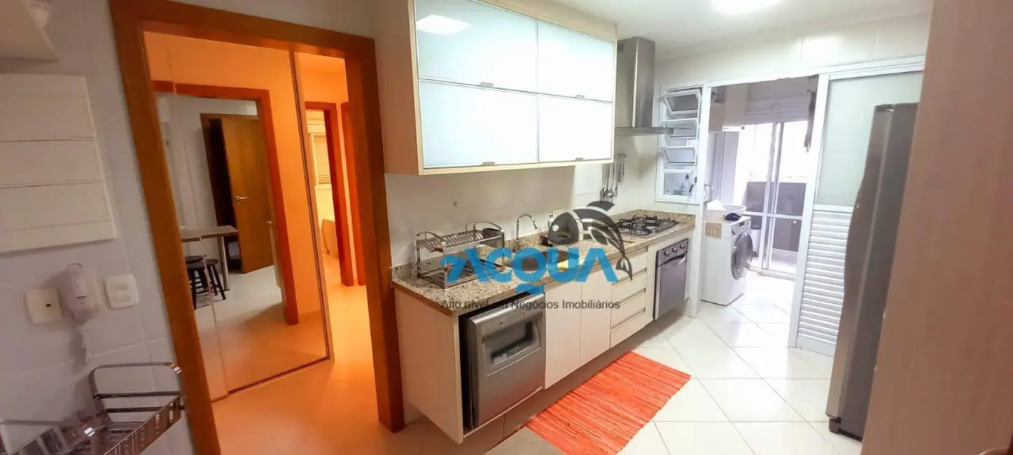 Foto 5 de Apartamento com 3 quartos à venda, 150m2 em Vila Alzira, Guaruja - SP