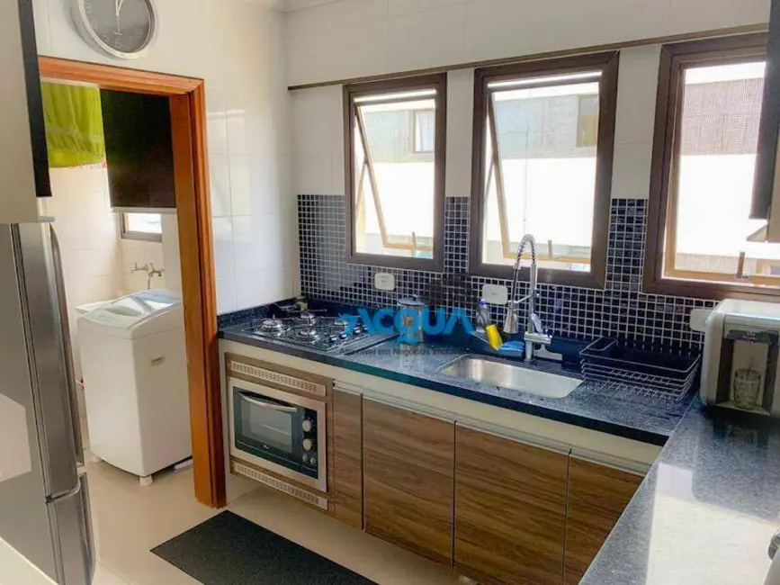 Foto 5 de Apartamento com 2 quartos à venda, 87m2 em Jardim Las Palmas, Guaruja - SP