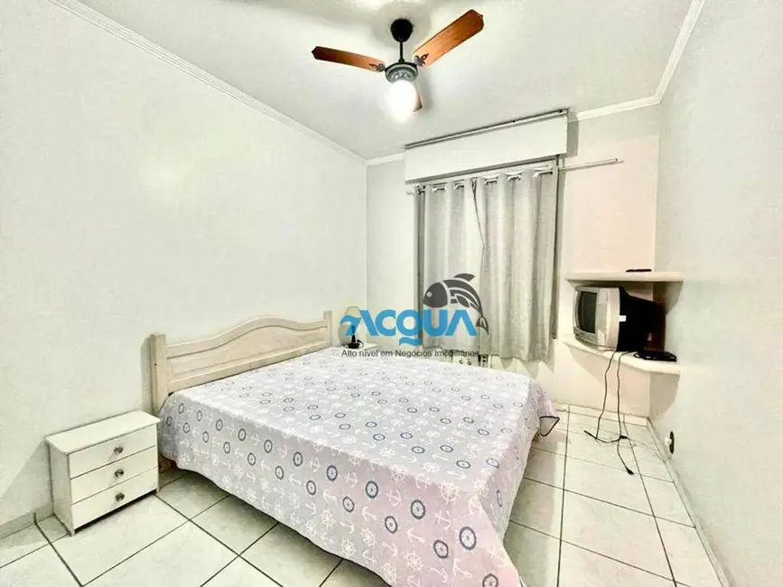 Foto 7 de Apartamento com 3 quartos à venda, 90m2 em Guaruja - SP