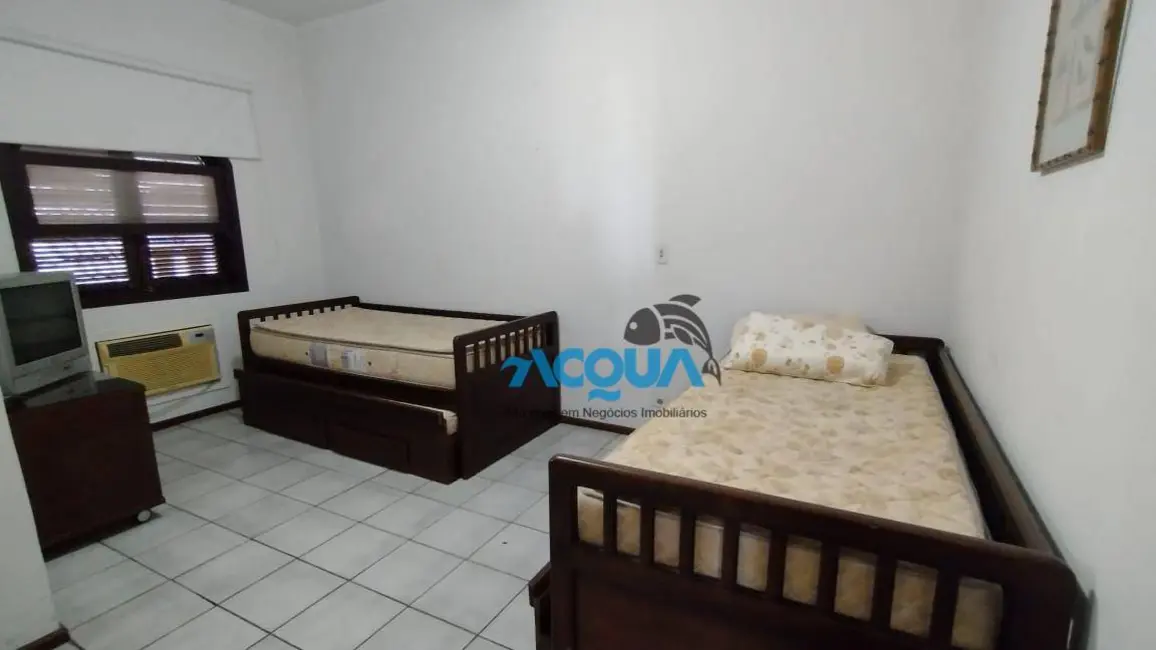 Casa de Condomínio com 6 quartos à venda, 550m2 em Guaruja - SP - imagem 4 Foto 4 de Casa de Condomínio com 6 quartos à venda, 550m2 em Guaruja - SP