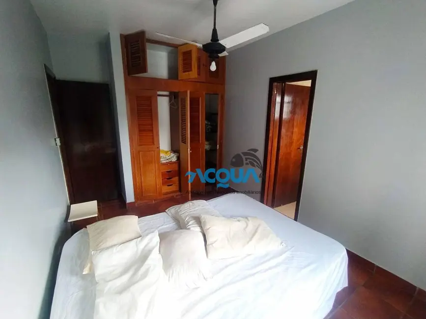 Foto 4 de Apartamento com 2 quartos à venda, 85m2 em Jardim Três Marias, Guaruja - SP