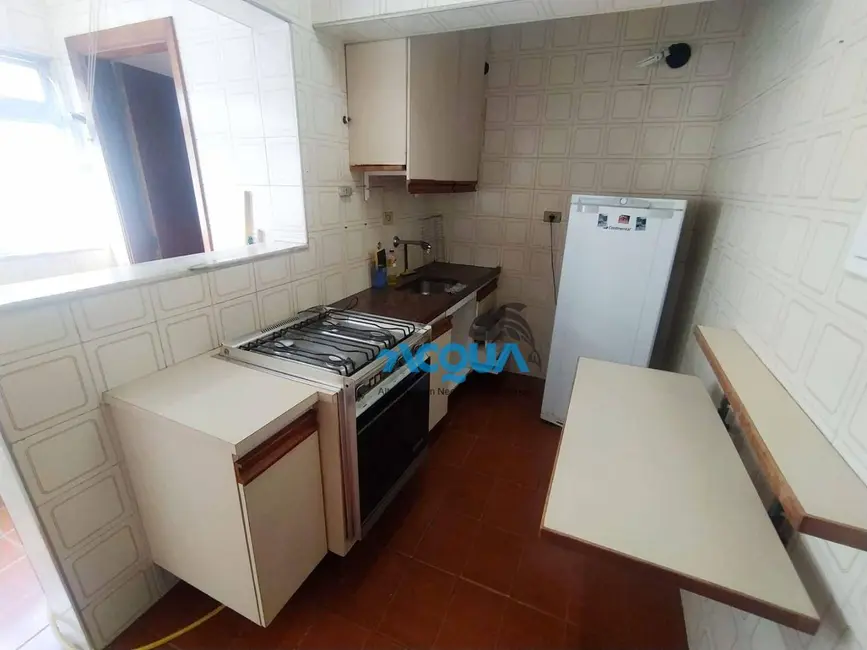 Foto 3 de Apartamento com 2 quartos à venda, 85m2 em Jardim Três Marias, Guaruja - SP