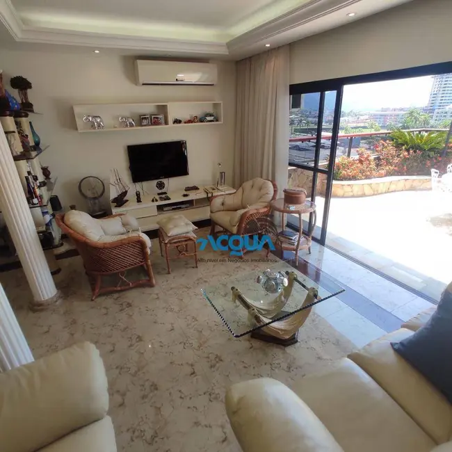 Cobertura com 4 quartos à venda, 250m2 em Guaruja - SP - imagem 2 Foto 2 de Cobertura com 4 quartos à venda, 250m2 em Guaruja - SP