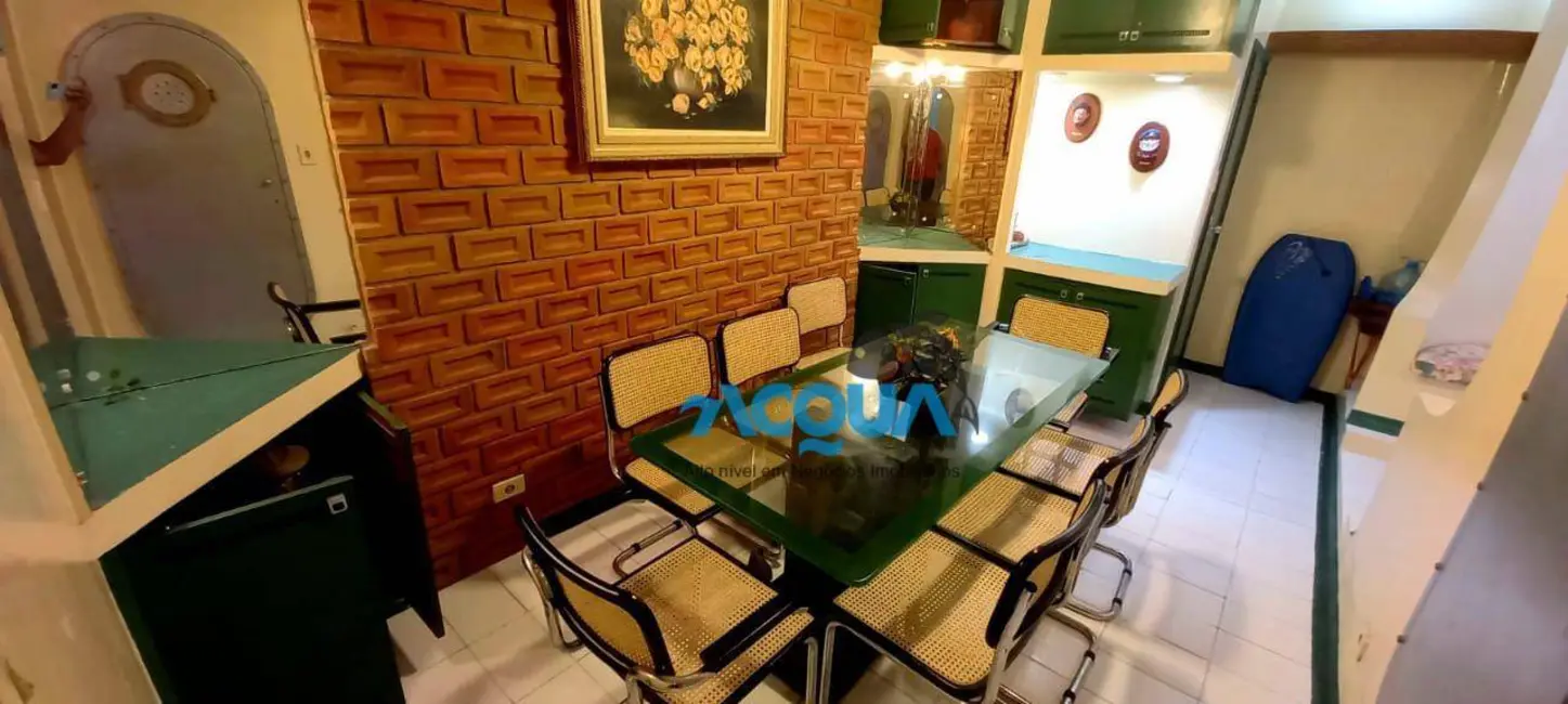 Foto 3 de Apartamento com 2 quartos à venda, 70m2 em Guaruja - SP