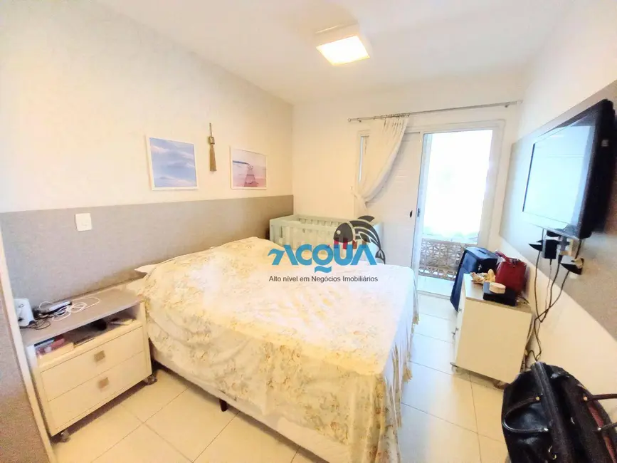Foto 9 de Apartamento com 4 quartos à venda, 170m2 em Guaruja - SP
