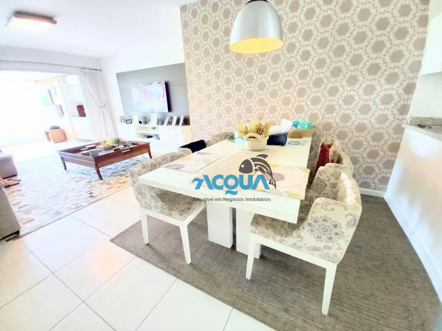 Foto 6 de Apartamento com 4 quartos à venda, 170m2 em Guaruja - SP