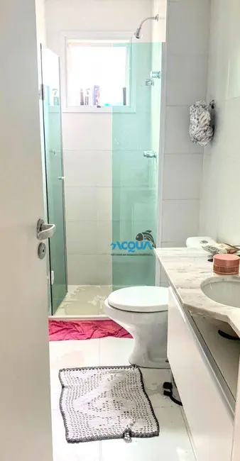 Foto 9 de Apartamento com 2 quartos à venda, 90m2 em Jardim Astúrias, Guaruja - SP