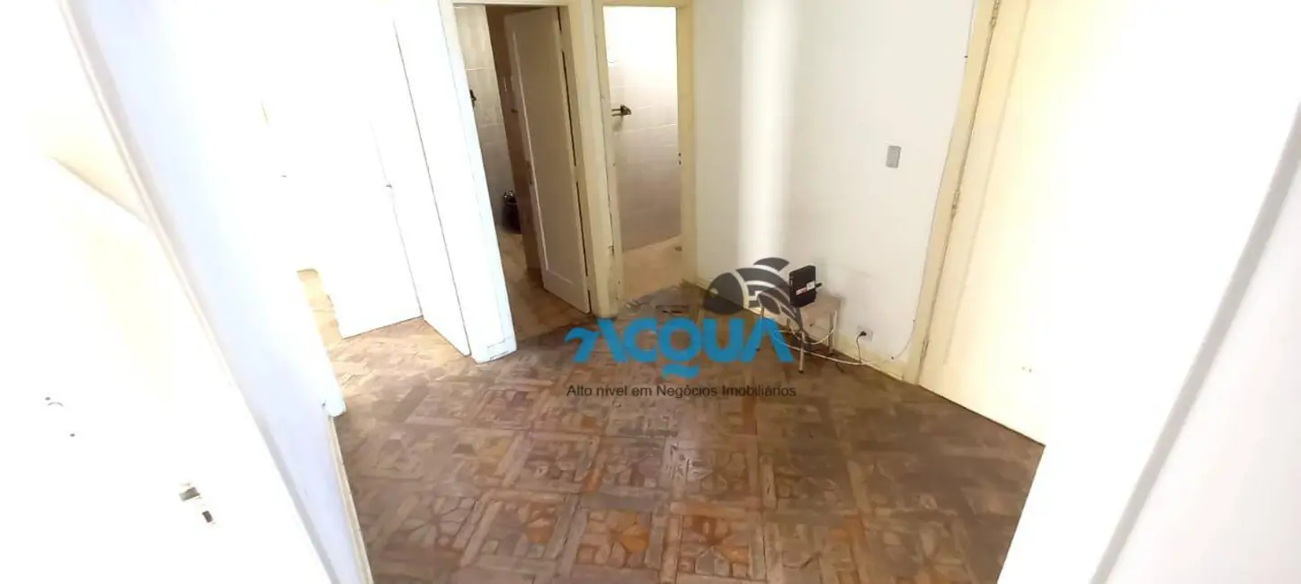 Foto 7 de Apartamento com 3 quartos à venda, 190m2 em Guaruja - SP