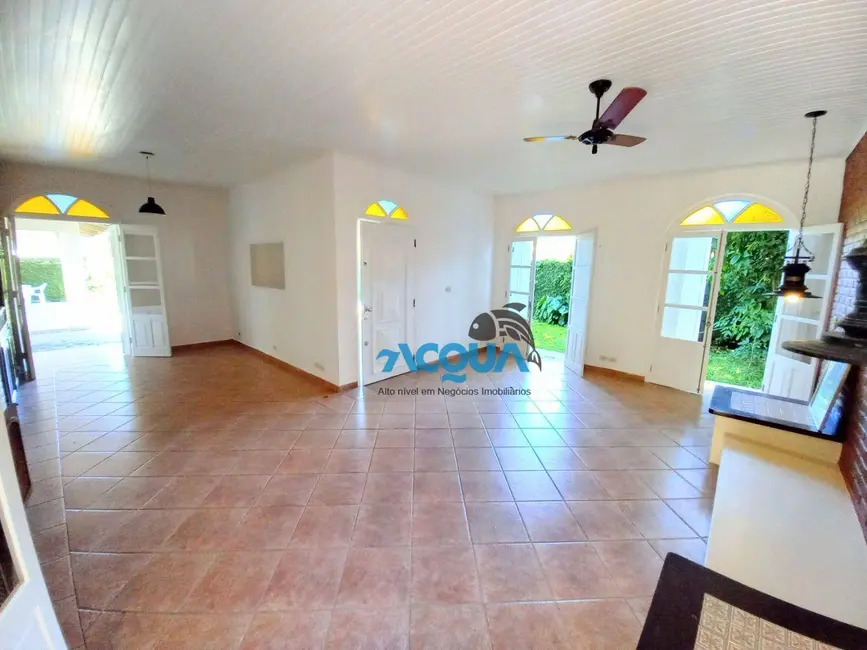 Casa de Condomínio com 6 quartos à venda, 575m2 em Guaruja - SP - imagem 7 Foto 7 de Casa de Condomínio com 6 quartos à venda, 575m2 em Guaruja - SP