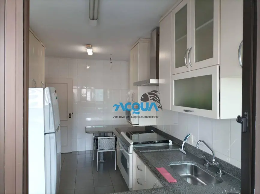 Foto 7 de Apartamento com 3 quartos à venda, 290m2 em Guaruja - SP
