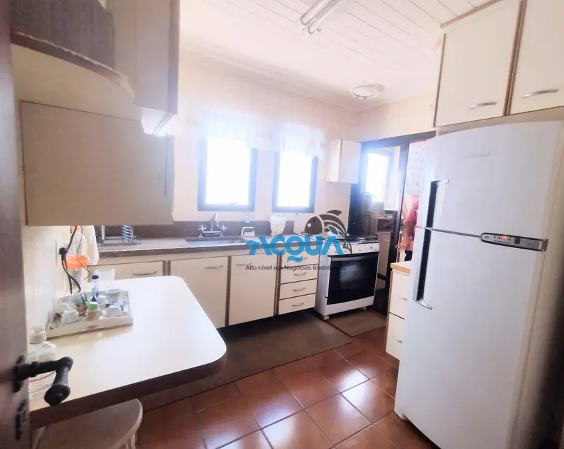 Foto 4 de Apartamento com 3 quartos à venda, 130m2 em Guaruja - SP