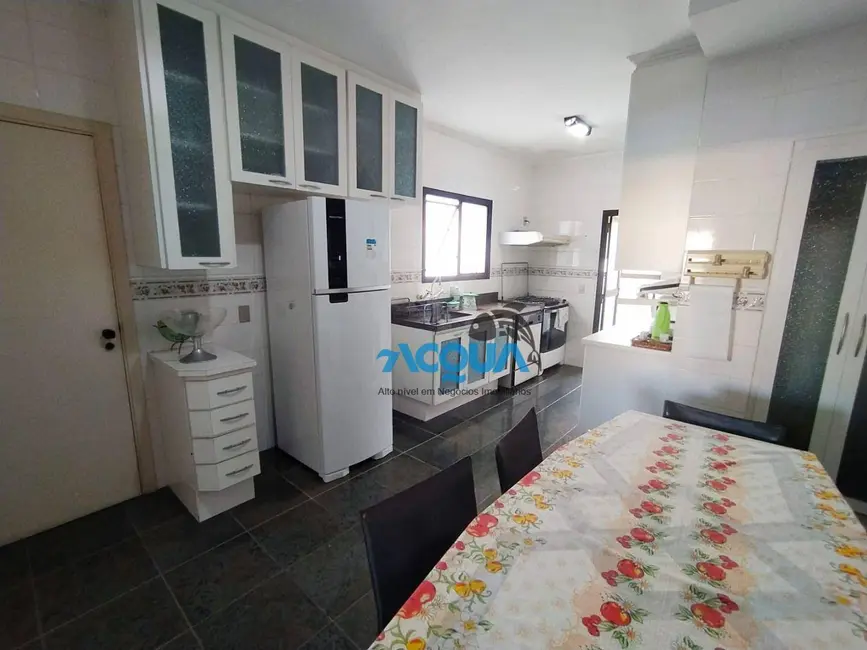 Foto 4 de Apartamento com 4 quartos à venda, 120m2 em Guaruja - SP