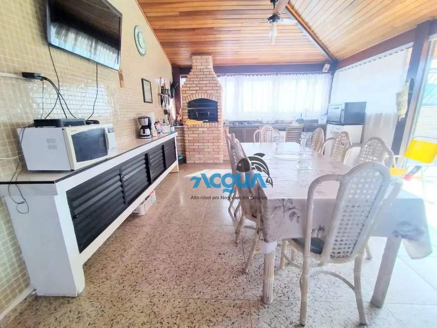 Cobertura com 3 quartos à venda, 146m2 em Guaruja - SP - imagem 3 Foto 3 de Cobertura com 3 quartos à venda, 146m2 em Guaruja - SP