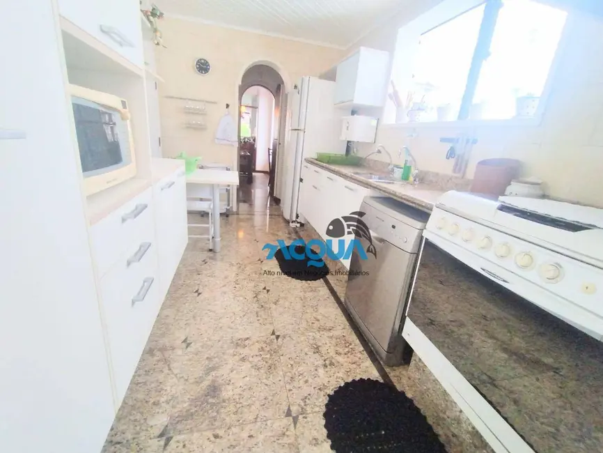 Foto 4 de Apartamento com 3 quartos à venda, 80m2 em Guaruja - SP