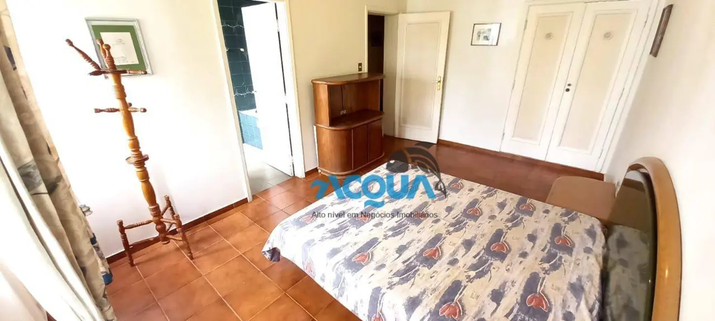 Foto 8 de Apartamento com 3 quartos à venda, 190m2 em Guaruja - SP