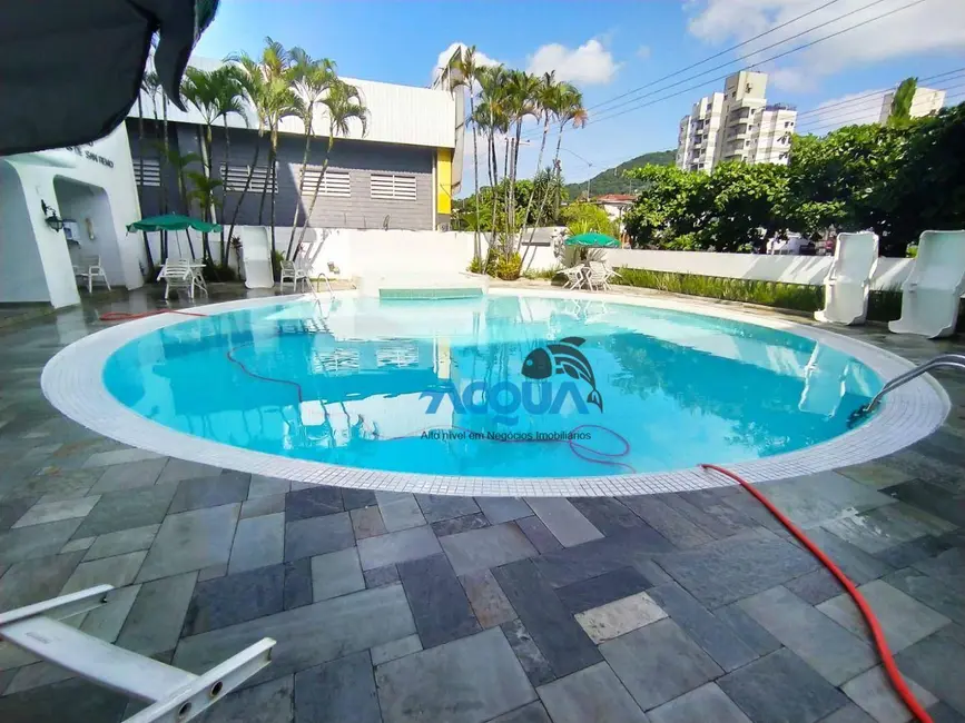 Foto 8 de Apartamento com 2 quartos à venda, 91m2 em Jardim Três Marias, Guaruja - SP