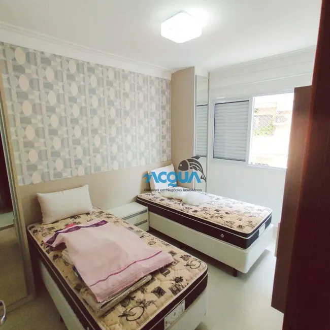 Foto 9 de Apartamento com 3 quartos à venda, 126m2 em Guaruja - SP