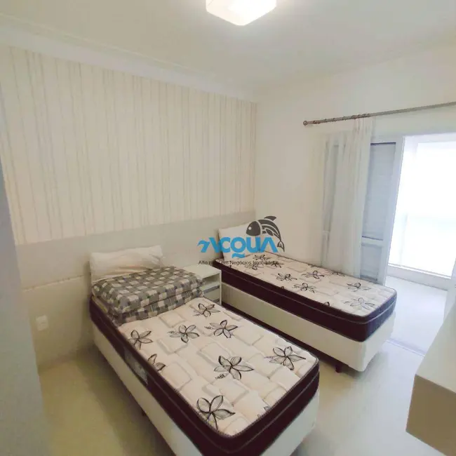 Foto 8 de Apartamento com 3 quartos à venda, 126m2 em Guaruja - SP