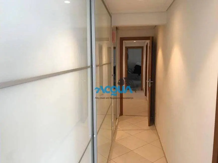 Apartamento com 4 quartos à venda, 180m2 em Vila Alzira, Guaruja - SP - imagem 9 Foto 9 de Apartamento com 4 quartos à venda, 180m2 em Vila Alzira, Guaruja - SP