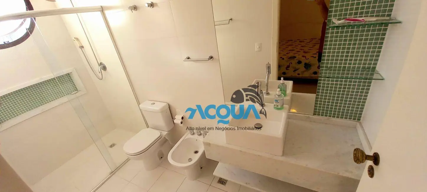 Foto 9 de Apartamento com 3 quartos à venda, 160m2 em Jardim Três Marias, Guaruja - SP