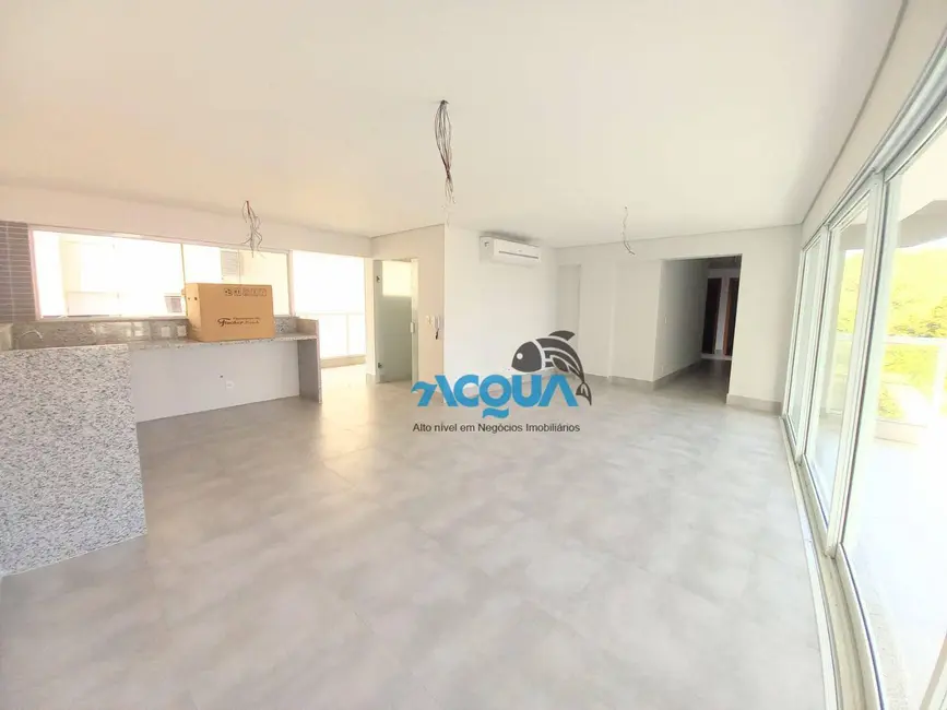 Foto 2 de Apartamento com 3 quartos à venda, 146m2 em Guaruja - SP