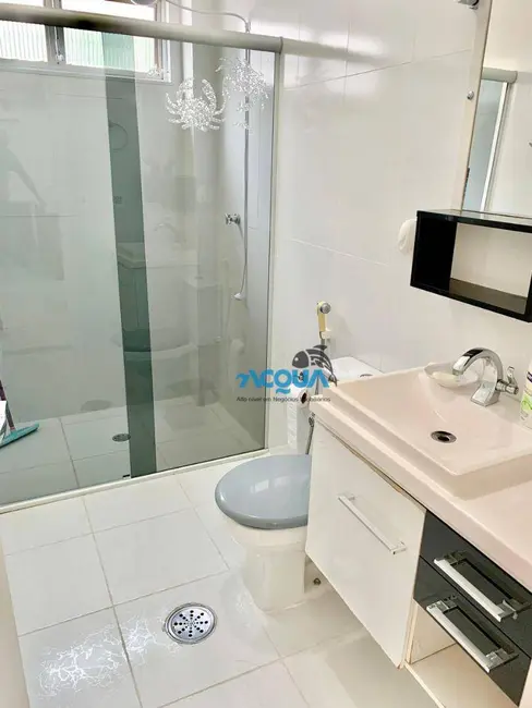 Foto 7 de Apartamento com 4 quartos à venda, 128m2 em Guaruja - SP