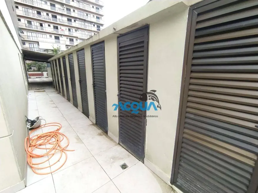 Foto 9 de Apartamento com 3 quartos à venda, 90m2 em Jardim Três Marias, Guaruja - SP