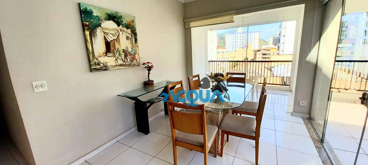 Foto 2 de Apartamento com 3 quartos à venda, 250m2 em Jardim Las Palmas, Guaruja - SP