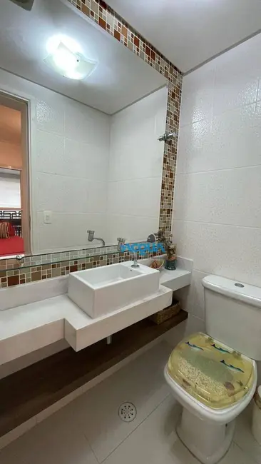 Foto 8 de Apartamento com 3 quartos à venda, 134m2 em Vila Luis Antônio, Guaruja - SP