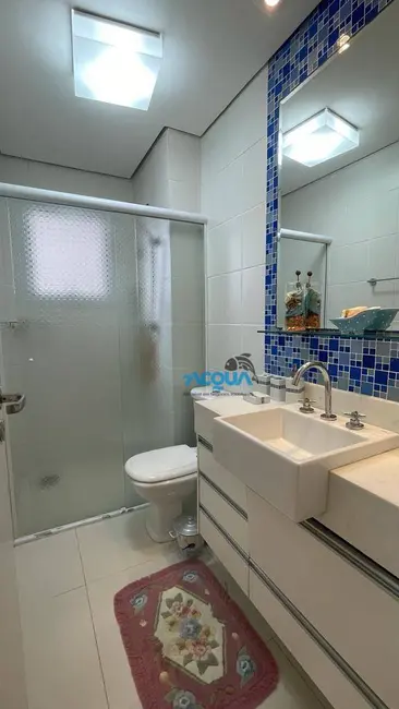 Foto 4 de Apartamento com 3 quartos à venda, 134m2 em Vila Luis Antônio, Guaruja - SP